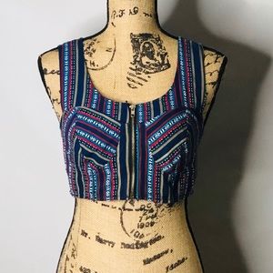 FOREVER 21 sleeveless crop top size Small